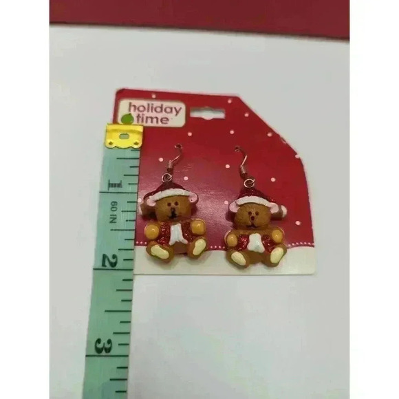 NEW CLAIRES HOLIDAY TIME CHRISTMAS EARRING TRIO CANDY CANE HOLLY TEDDY BEAR - Picture 3 of 6
